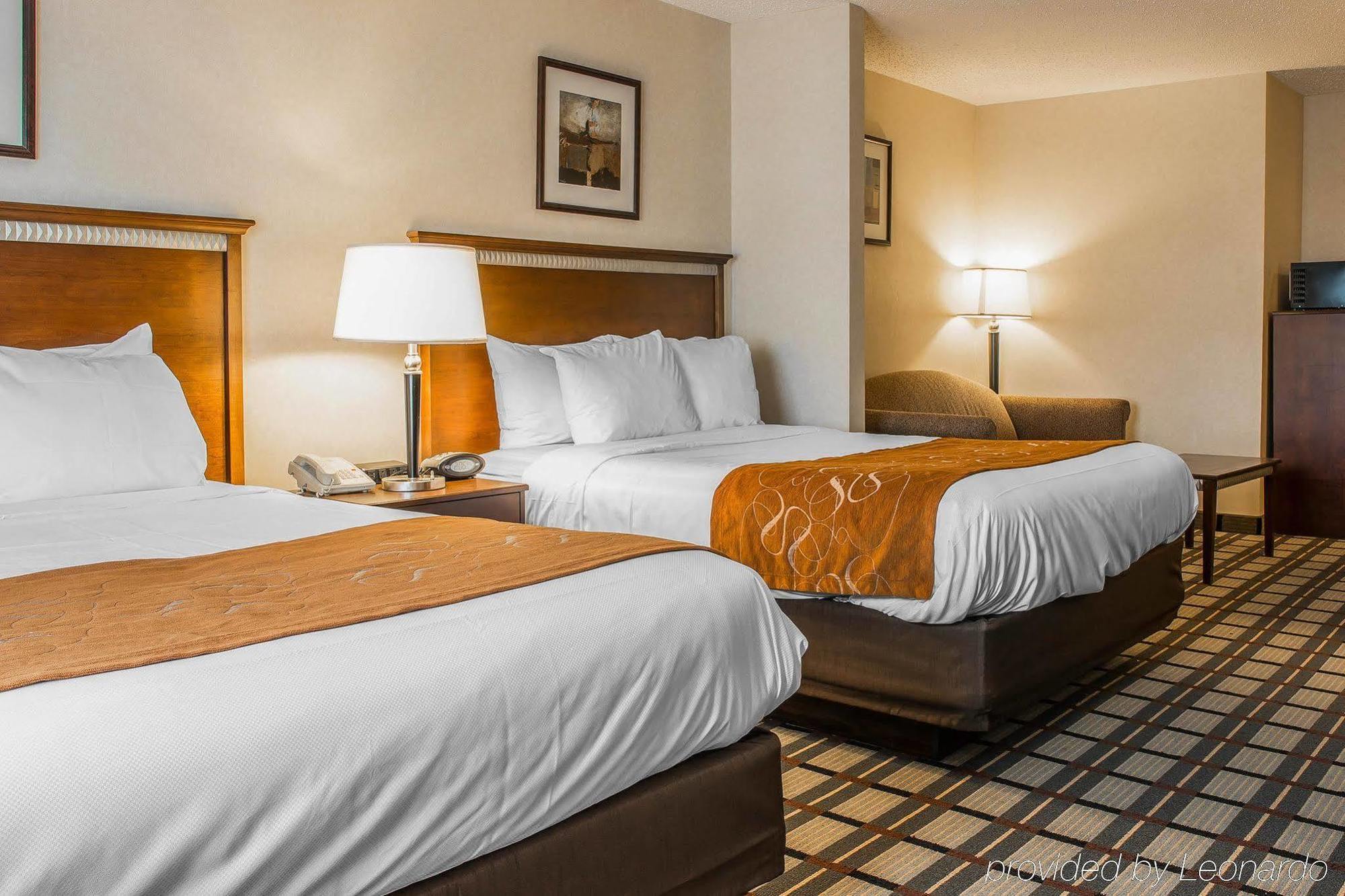 Comfort Suites South Haven Near I-96 Dış mekan fotoğraf