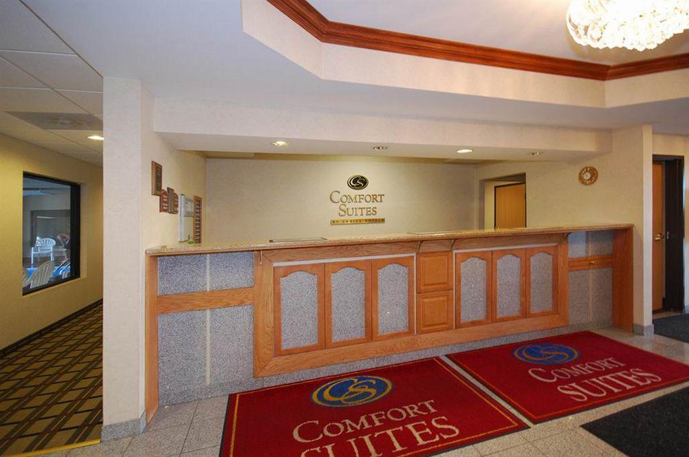 Comfort Suites South Haven Near I-96 Dış mekan fotoğraf